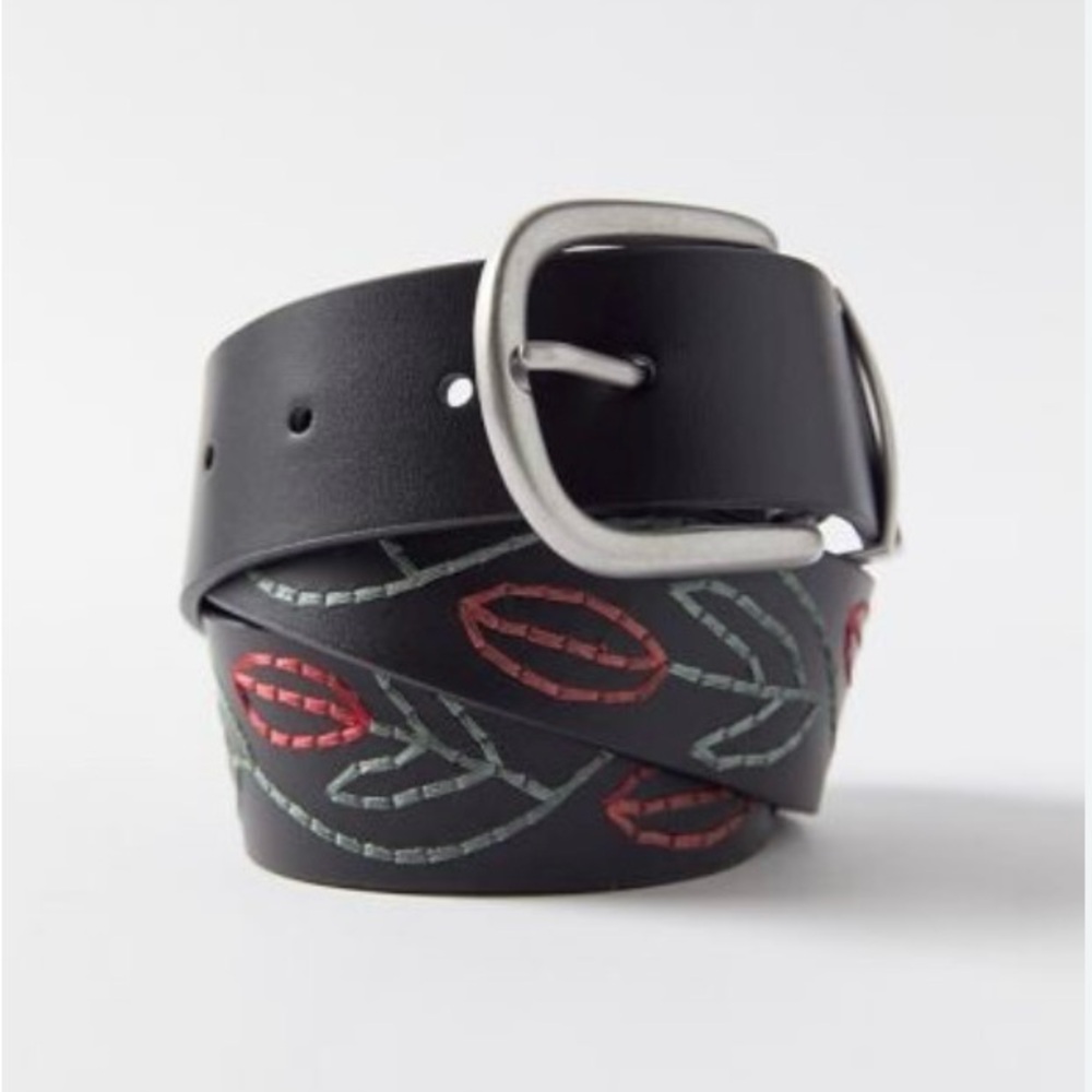 Urban Outfitters embroidered western belt size L